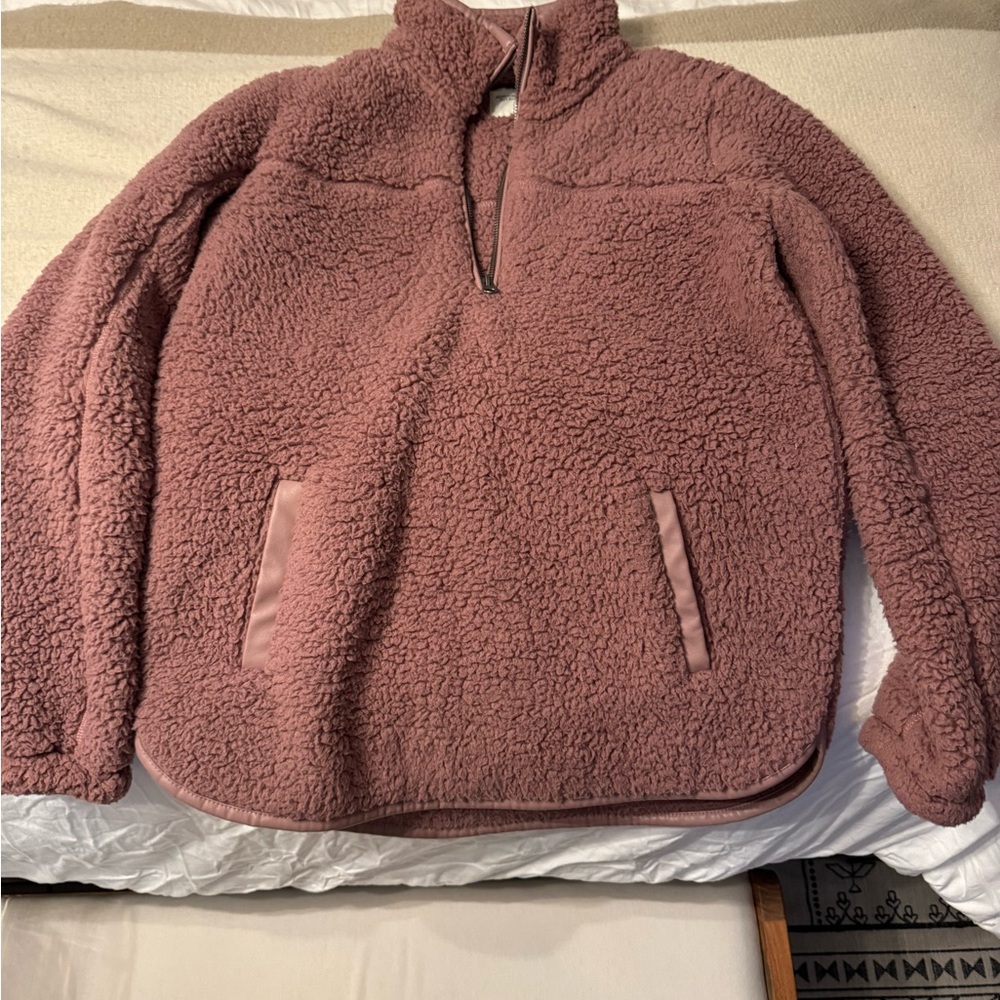 ABERCROMBIE & FITCH: Cozy Pink Sherpa Pullover